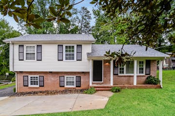 7348 Idlewild Rd Charlotte, NC 28212